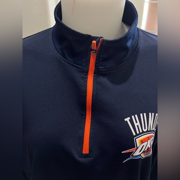 NBA OKC THUNDER  Mens Long Sleeve pullover Size Large - Picture 7 of 7